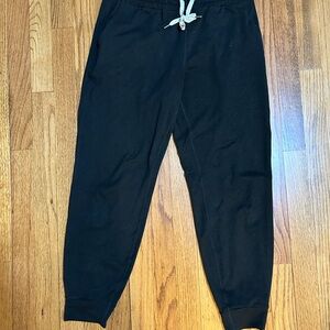 Vuori Performance Joggers size small
